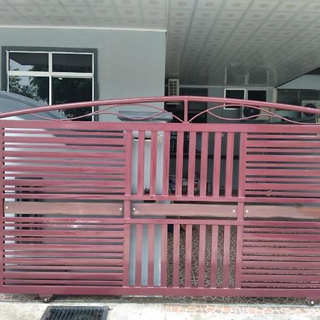 D'Illahs Homestay Alor Setar Exteriör bild